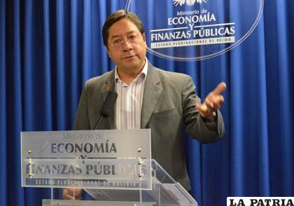 Este año se podría registrar déficit fiscal, según informó el ministro Luis Arce