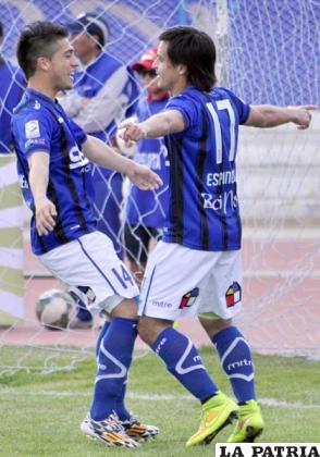 Espinoza anotó de penal