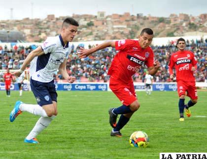 La última vez que jugaron en Sucre, ganó Universitario 3-1 el 26/01/2014