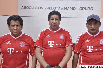 Los integrantes del plantel de Alexis