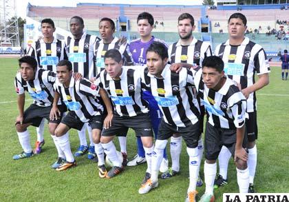 Oruro Royal es el actual puntero del torneo de la AFO