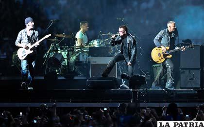 Performance de los irlandeses U2