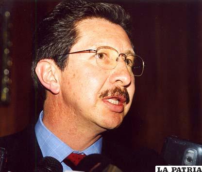 Ex ministro de Defensa, Carlos Sánchez Berzaín /ABI