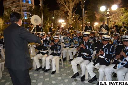 Gallarda presentación de la Banda Estudiantil del Colegio Bolívar
