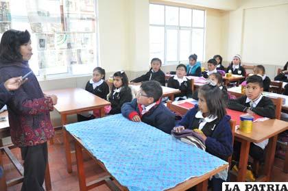 Autoridades departamentales analizarán conclusión de año escolar