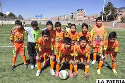 El equipo de Deportivo Orellana