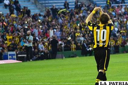 Forlán vestirá la casaca 10 de Peñarol /boliviaentusmanos.com