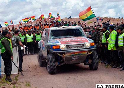 Los coches, motos, cuadratracks y camiones ingresarán a Oruro