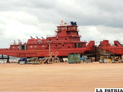 Barcaza mandada a construir por Bolivia /elsol.com.ar/Foto archivo