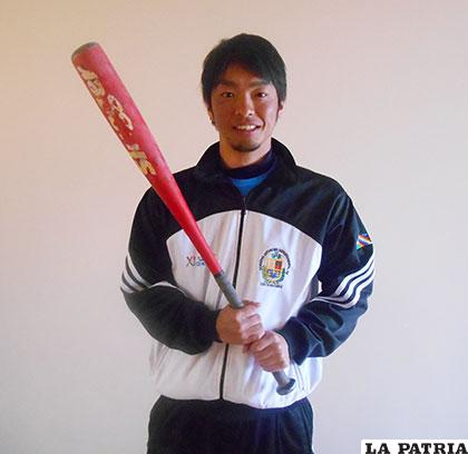 El entrenador japonés, Kazuya Kosaka