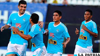 El festejo de los jugadores de Cristal /deportesrcn.com