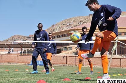 Andaveris y Ovando, jugadores de San José