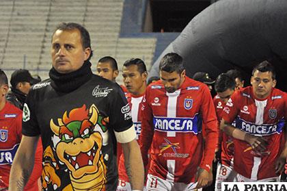 Universitario se motivó con la victoria que logró el jueves ante San José en Oruro (4-2)
