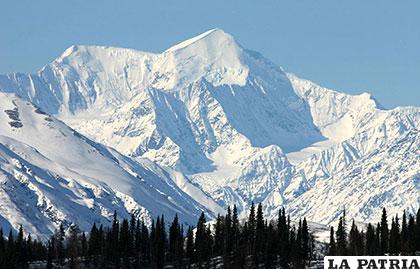 Montaña McKinley al que cambiarán el nombre por Denali