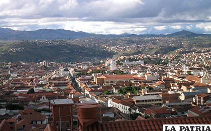 Sucre es la capital de Bolivia /wordpress.com