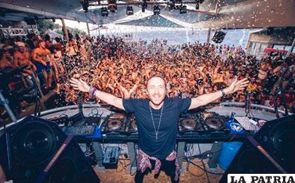 David Guetta en una de sus muy concurridas presentaciones