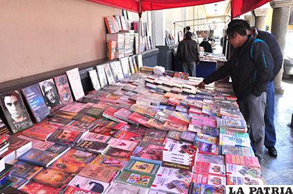 Los libros nuevamente al alcance de los orureños