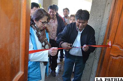 Gobernador realizó el corte de cinta para inaugurar la nueva infraestructura del Hospital General