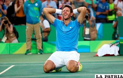 Juan Martín del Potro al final del partido no podía creer que dejó en el camino a Nadal y ahora jugará por el oro 