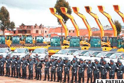 Gobierno decretó el cierre de la Empresa de Construcciones del Ejército el 2015 /ENLACESBOLIVIA.NET