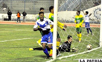 Gabriel Ríos selló el triunfo de los 