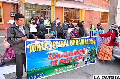 Vecinos de urbanización San Gerónimo llegaron hasta la Brigada Parlamentaria
