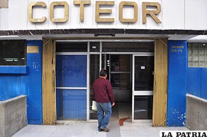 Vecinos piden explicación a Coteor sobre aporte de 50 centavos