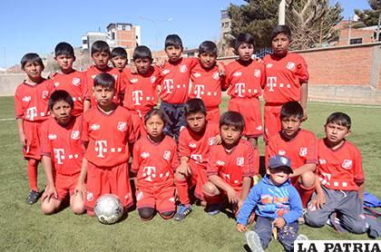 Deportivo Afiz continúa ganando en el fútbol Sub-11