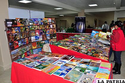 Feria Nacional del Libro abrió las puertas a los visitantes
