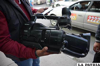 La cámara recuperada tras la agresión al periodista