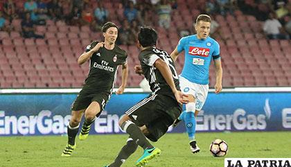 Nápoles fue superior a Milan en un espectacular partido /elmundo.sv