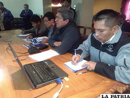 Personeros de la ABC se presentaron ante la Brigada Parlamentaria
