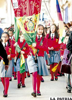 DIANA ROSA LABRADA FERNÁNDEZ
6TO. DE PRIMARIA ABANDERADA PRIMARIA
COLEGIO ALEMÁN