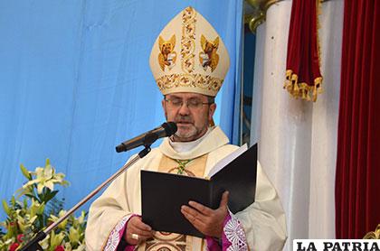 Monseñor Cristóbal Bialasik hizo una remembranza de la historia de Bolivia