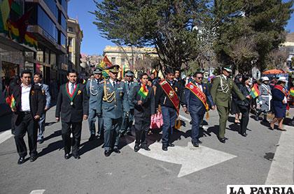 Autoridades del departamento de Oruro
