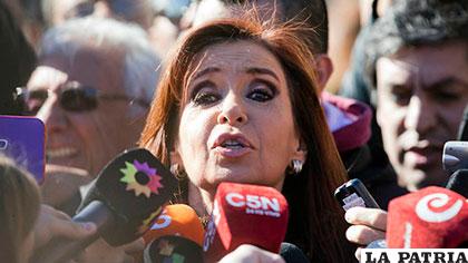 Fernández logra situarse en una buena posición rumbo a las elecciones