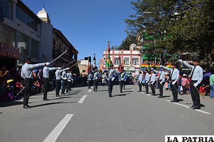 Columna de honor por los alumnos del colegio Sebastián Pagador
