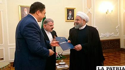 Arce junto al presidente reelecto de Irán