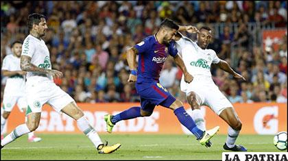 La acción del partido que se disputó ayer en Barcelona
