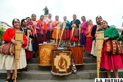 La Comunidad Jaylli Uma llega para un concierto en Oruro /Jaylli Uma