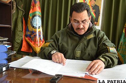El director de la Felcc, coronel Fernando Pérez informó acerca de lo sucedido