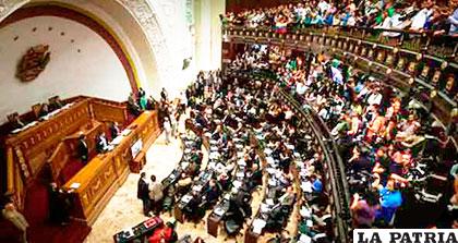 Parlamento de Venezuela se ve afectado por Asamblea Constituyente /VE.COM