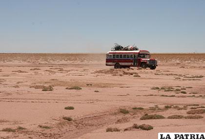 El camino no permite la normal transitabilidad de vehículos /BOLIVIACAMINOS.COM
