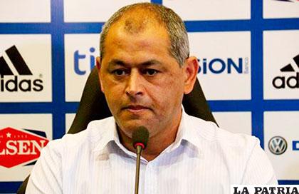 Francisco Arce hizo conocer este miércoles la nómina de convocados