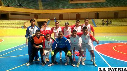 El colegio Arce es finalista en el fútbol de salón estudiantil