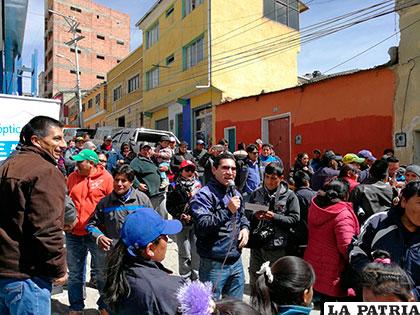 Acto de inauguración de fibra óptica para Llallagua y Uncia /Entel S.A.
