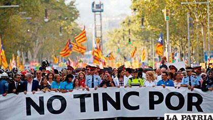 Multitudinaria manifestación contra los atentados yihadistas en Cataluña