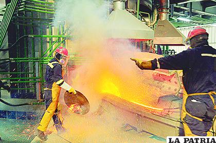 El Complejo Metalúrgico de Vinto, lideriza la exportación de metálicos generando buenos ingresos para el Estado