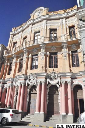 Palais Concert pertenece a la UTO por contrato de comodato