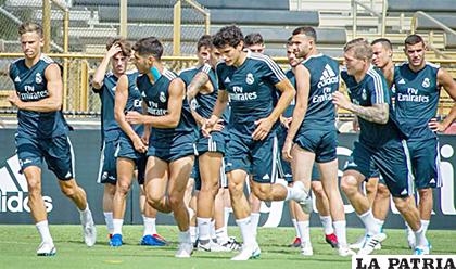 El plantel en su último entrenamiento en Miami /D10